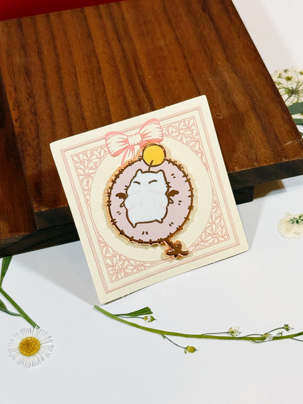 XIV Pins
